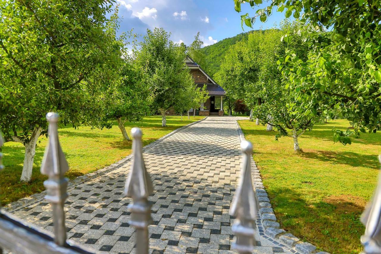 Holiday Home Villa Sara Bihać Exterior foto